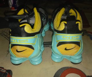 Nike Shox Deportivas Teal y Amarillo