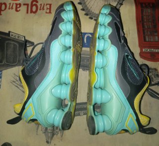Nike Shox Deportivas Teal y Amarillo