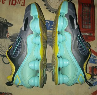 Nike Shox Deportivas Teal y Amarillo