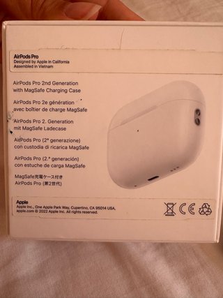 Apple AirPods Pro (2.ª gen.) (derecho y estuche)