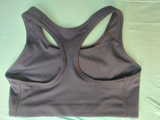 Top sportivo Nike nuovo