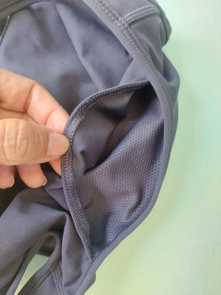 Top sportivo Nike nuovo