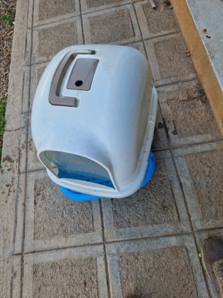 Arenero para gato con filtro
