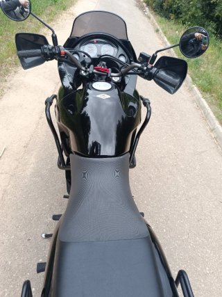 Honda Transalp 650 2006 Negra