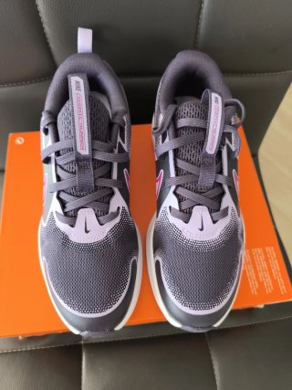 Zapatillas niña  Nike Cosmic Runner GS