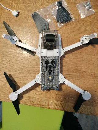 Dron Hubsan Zino Mini SE Bianco