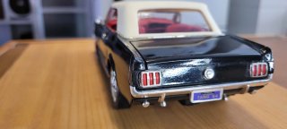 Maqueta coche Ford Mustang 1966 escala 1:18