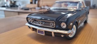 Maqueta coche Ford Mustang 1966 escala 1:18