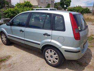 Ford Fusion 2004