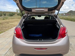 Peugeot 208 HDI 92cv Garantía 1 Año SIN ADBLUE