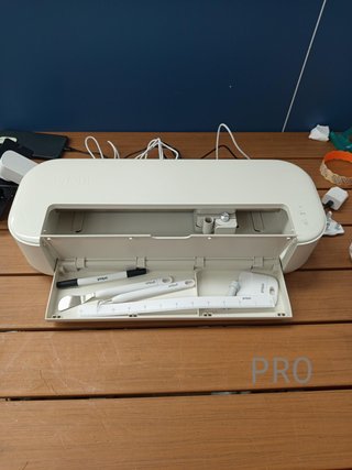 Cricut Explore® 5 Essential Bundle + Contenido digital
