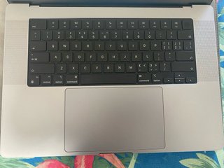 MacBook Pro 16 M1 Pro 32GB RAM 1TB SSD