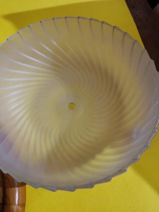 Plafoniera in vetro e legno