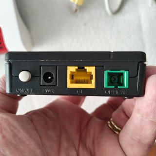 Modem Fritz!Box 7530 + ONT