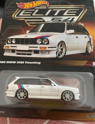 Hot Wheels Elite 64 BMW 318i Touring