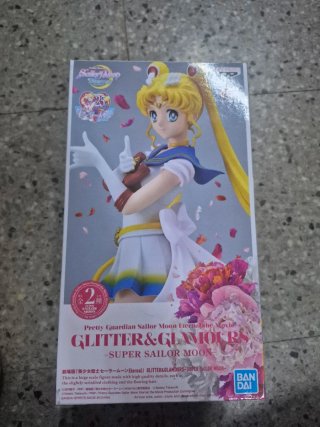 Figura Super Sailor Moon Glitter & Glamours