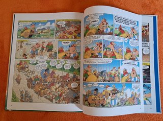 Libro ASTÉRIX - "EL LIRIO BLANCO"