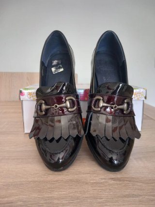 Zapatos de tacón charol mujer T.37