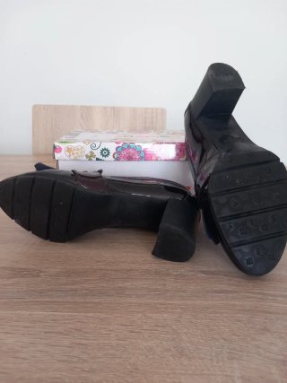 Zapatos de tacón charol mujer T.37