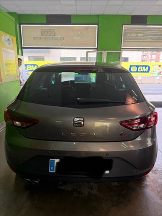 SEAT Leon FR 2.0 2015 (84.800 kms) negociable