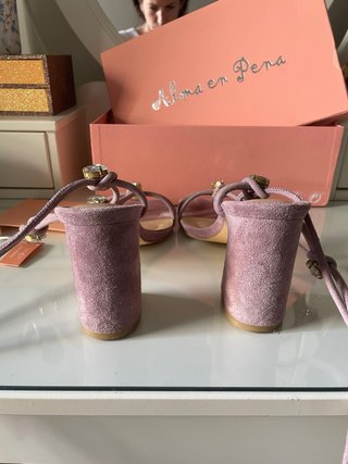 Sandalias Alma en Pena Piel Rosa Joyas
