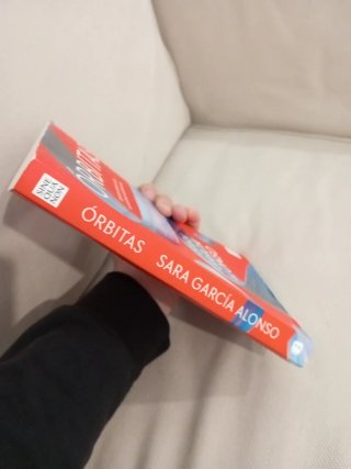Órbitas apuntes de una vida en continua explora...