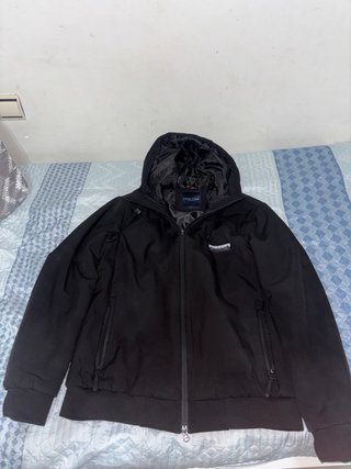 Chaqueta Polo Club Negra con Capucha