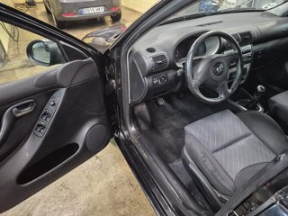 SEAT Leon 2004