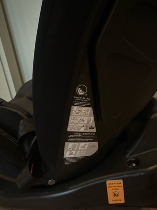 Silla de coche SleeWorld Mondo i-Size gris/negro.