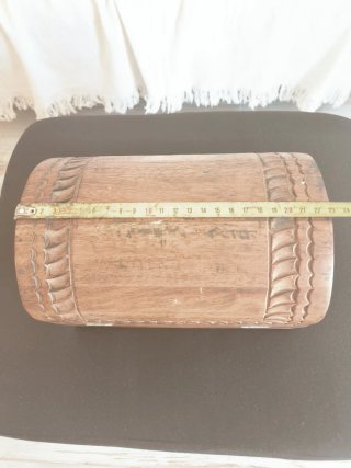 Caja de madera maciza