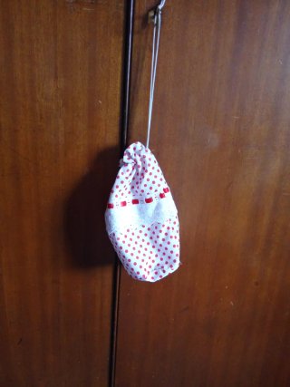 Traje Chulapa blanco lunares rojos