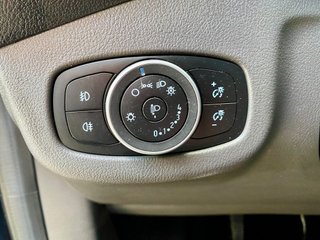 Ford Grand Tourneo Connec 1.5 TDCI 120CV TITANIUM