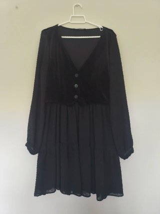 Vestido midi fiesta Zara negro