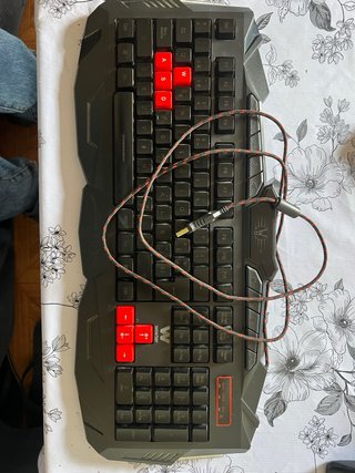 Teclado Gaming Woxter Stinger FX 80 K y ratón