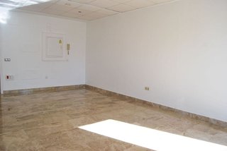 Oficina en alquiler en Los Naranjos - Las Brisas en Marbella