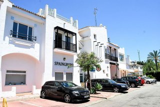 Oficina en alquiler en Los Naranjos - Las Brisas en Marbella