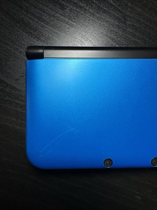 Nintendo 3DS XL + Pokémon Luna+Pennino+Caricatore