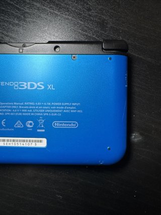 Nintendo 3DS XL + Pokémon Luna+Pennino+Caricatore