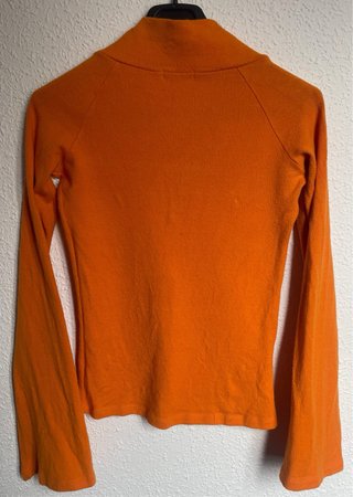 Jersey Bershka acampanado naranja