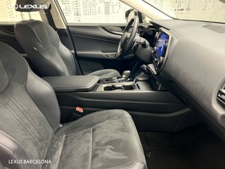 Lexus NX350H BUSINESS CITY 2022 REF 5688
