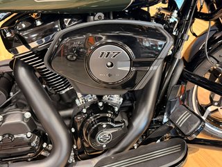 Harley-Davidson Road Glide 117
