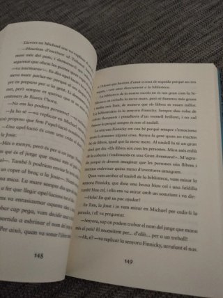 libro El noi de l'última fila