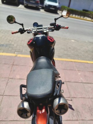 YAMAHA MT03