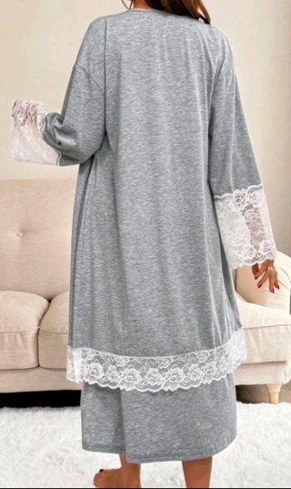 Pijama premamá y lactancia gris