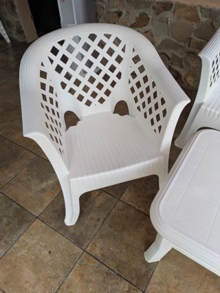 Conjunto de sofa y mesa para jardín