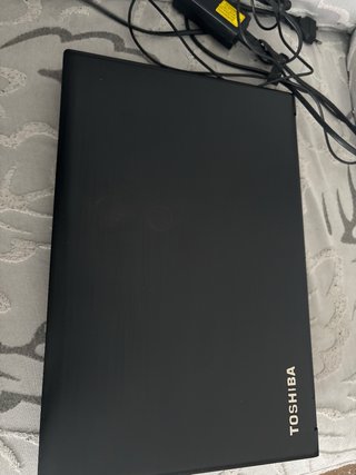 Portátil Toshiba i5 Negro