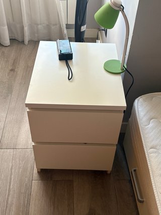 Mesita de noche Ikea blanca