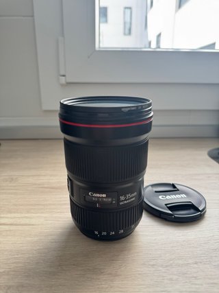 Canon EF 16-35mm f/2.8L III USM - Como Nuevo