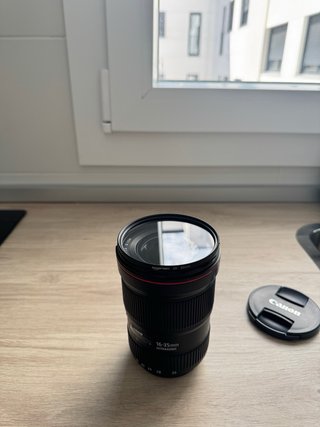 Canon EF 16-35mm f/2.8L III USM - Como Nuevo