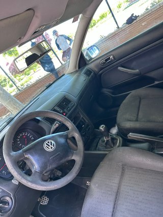 Volkswagen Golf 2001